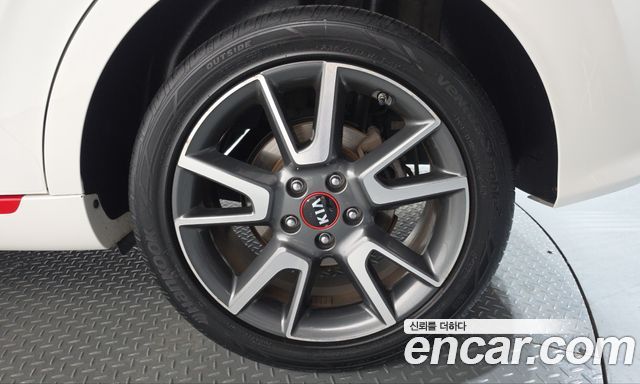 Kia Soul Booster 1.6 T-GDI Noblesse 2019 — фото 21