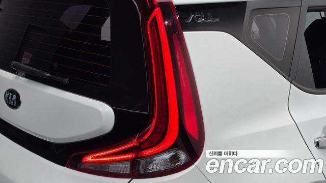 Kia Soul Booster 1.6 T-GDI Noblesse 2019 — фото 23