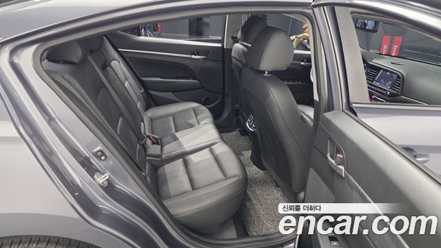Hyundai Avante (AD) 1.6 Smart 2019 — фото 12