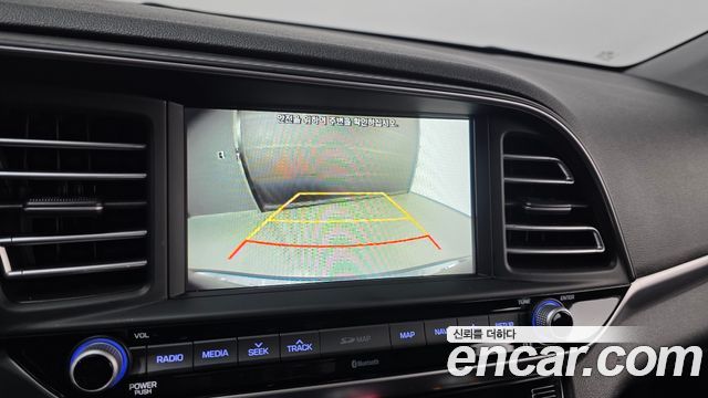 Hyundai Avante (AD) 1.6 Smart 2019 — фото 15