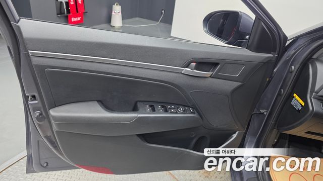 Hyundai Avante (AD) 1.6 Smart 2019 — фото 24
