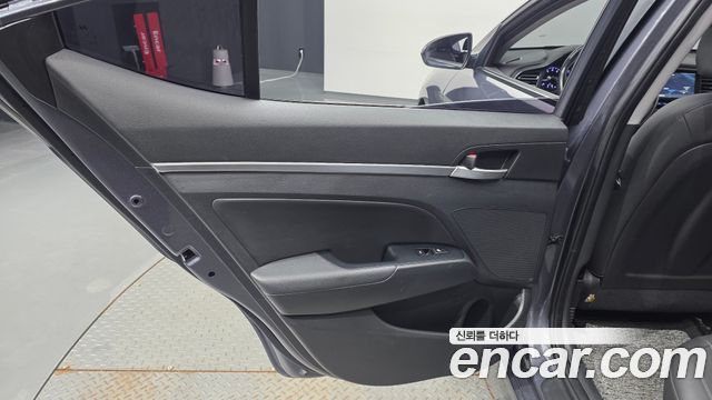 Hyundai Avante (AD) 1.6 Smart 2019 — фото 25