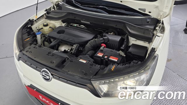KG Mobility (SsangYong) Tivoli Diesel LX 2WD 2016 — фото 6
