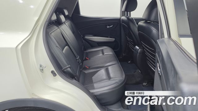 KG Mobility (SsangYong) Tivoli Diesel LX 2WD 2016 — фото 11