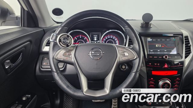 KG Mobility (SsangYong) Tivoli Diesel LX 2WD 2016 — фото 13