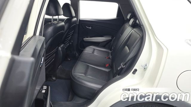 KG Mobility (SsangYong) Tivoli Diesel LX 2WD 2016 — фото 17