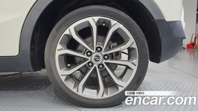 KG Mobility (SsangYong) Tivoli Diesel LX 2WD 2016 — фото 21