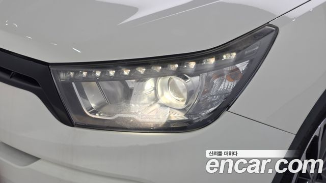 KG Mobility (SsangYong) Tivoli Diesel LX 2WD 2016 — фото 22