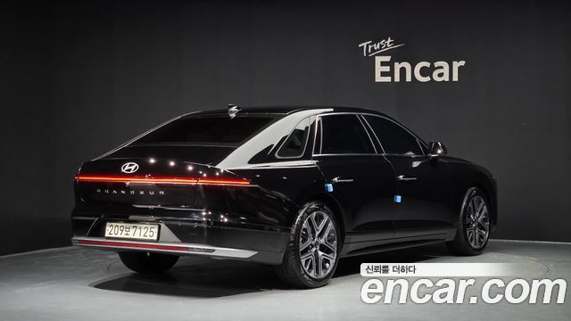 Hyundai Grandeur (GN7) 2,5 Gasoline 2WD Exclusive 2025 — фото 2