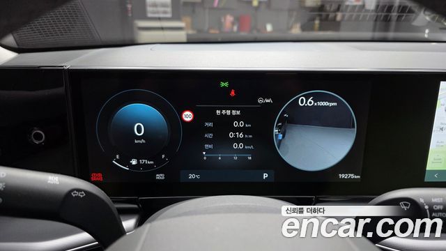 Hyundai Grandeur (GN7) 2,5 Gasoline 2WD Exclusive 2025 — фото 8