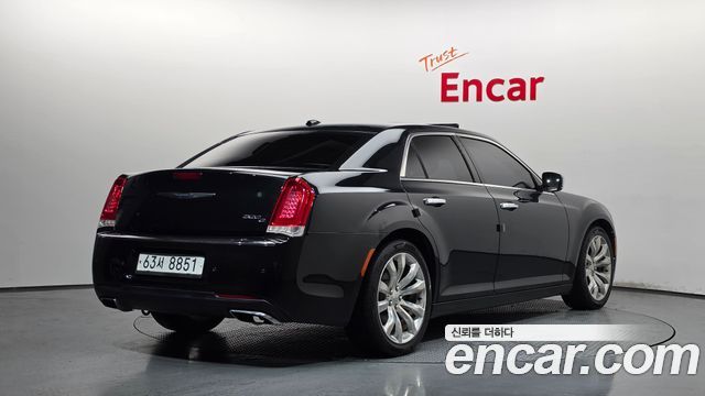 Chrysler 300C 3.6 2015 — фото 2