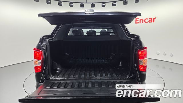 KG Mobility (SsangYong) Rexton Sports Diesel 2.2 2WD Wild 2021 — фото 16