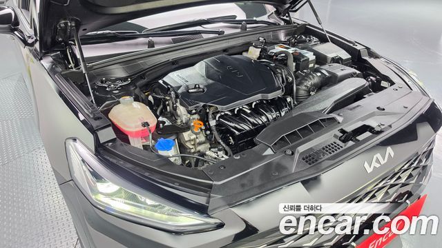 Kia K8 2.5 Gasoline 2WD Noblesse Light 2022 — фото 6
