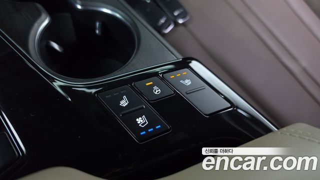 Kia K8 2.5 Gasoline 2WD Noblesse Light 2022 — фото 17