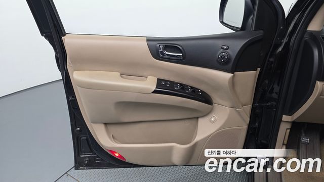 Kia Carnival R New Carnival Limousine GLX High-Deluxe 2014 — фото 18
