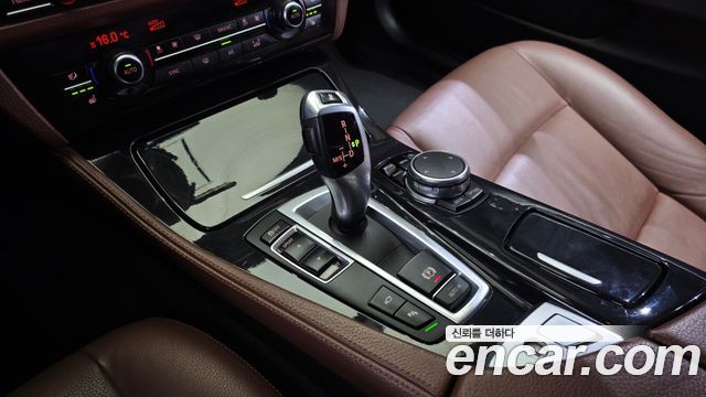 BMW 5 Series (F10) 520d M Aero Dynamic 2016 — фото 9