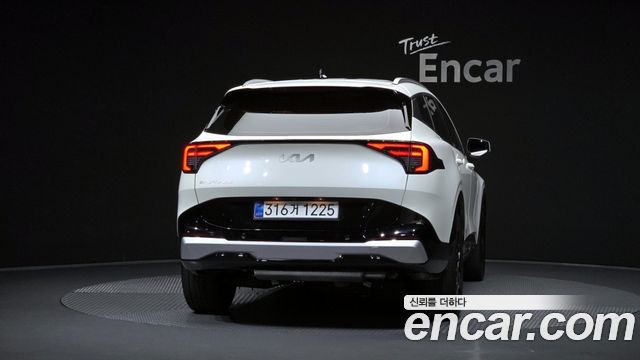 Kia Sportage (V) Gasoline 1.6 Turbo 2WD Signature 2025 — фото 4