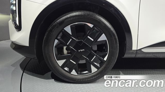 Kia Sportage (V) Gasoline 1.6 Turbo 2WD Signature 2025 — фото 5