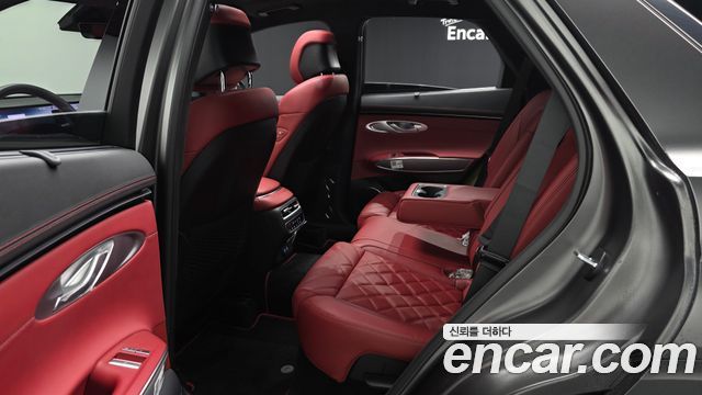 Genesis GV70 2.5T Gasoline 2WD 2025 — фото 11