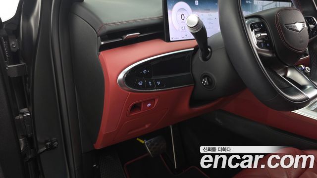 Genesis GV70 2.5T Gasoline 2WD 2025 — фото 13