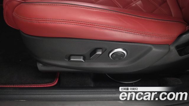 Genesis GV70 2.5T Gasoline 2WD 2025 — фото 29