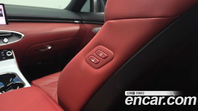 Genesis GV70 2.5T Gasoline 2WD 2025 — фото 32