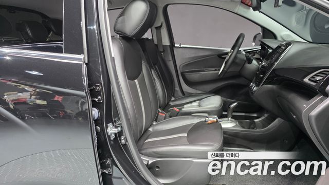 Chevrolet Spark Premier 2021 — фото 26