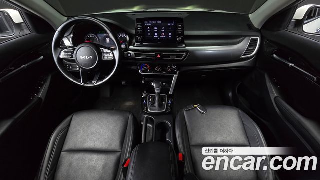 Kia Seltos Gasoline 1.6 Turbo 2WD Signature 2023 — фото 7
