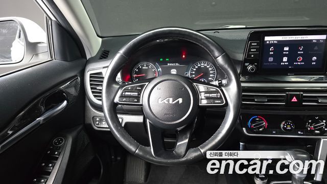 Kia Seltos Gasoline 1.6 Turbo 2WD Signature 2023 — фото 12