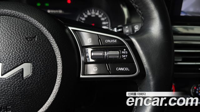 Kia Seltos Gasoline 1.6 Turbo 2WD Signature 2023 — фото 15