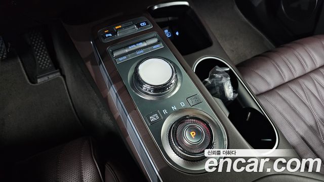Genesis GV70 2.2 Diesel AWD 2021 — фото 9