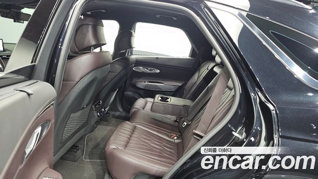 Genesis GV70 2.2 Diesel AWD 2021 — фото 12