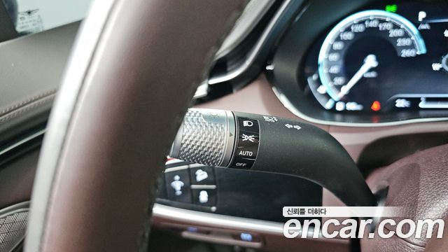 Genesis GV70 2.2 Diesel AWD 2021 — фото 30