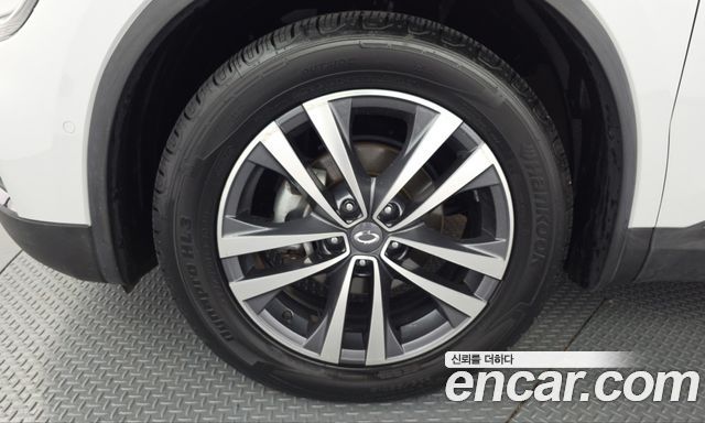 Renault Korea QM6 2.0 LPe LE 2WD 2020 — фото 5