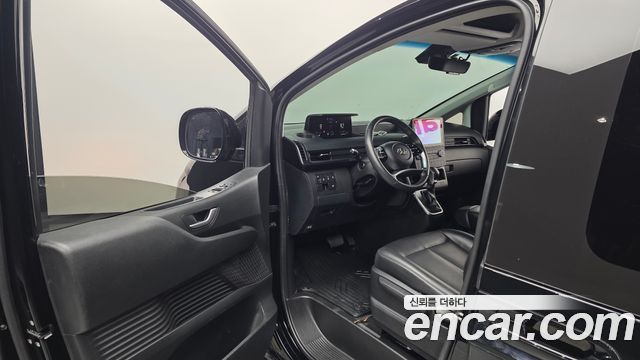 Hyundai Staria Cargo 3-Seater Modern 2023 — фото 10
