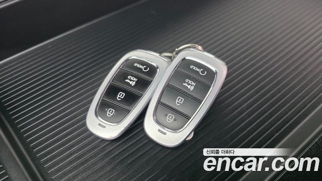 Hyundai Staria Cargo 3-Seater Modern 2023 — фото 19