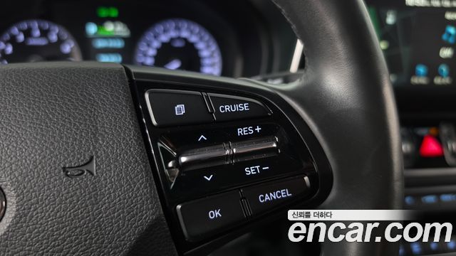 Hyundai Grandeur (IG) 3.0 Exclusive Special 2019 — фото 16