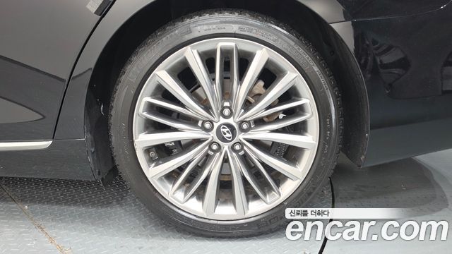 Hyundai Grandeur (IG) 3.0 Exclusive Special 2019 — фото 21