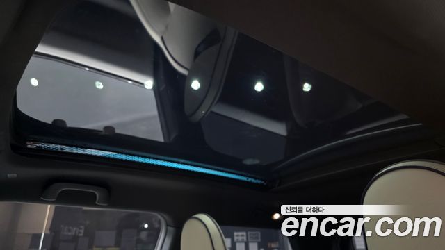 MINI Cooper Electric (IV) SE Favoured 2024 — фото 18