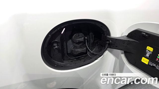 MINI Cooper Electric (IV) SE Favoured 2024 — фото 38