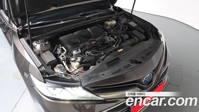 Toyota Camry (XV70) 2.5 XLE Hybrid 2018 — фото 6