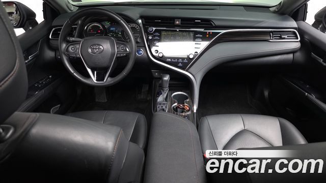 Toyota Camry (XV70) 2.5 XLE Hybrid 2018 — фото 7