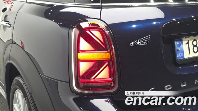MINI Cooper Countryman Highland Edition 2nd 2024 — фото 23