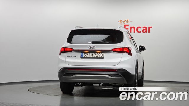 Hyundai Santa Fe Diesel 2.2 2WD Prestige 2021 — фото 4