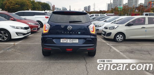 KG Mobility (SsangYong) Tivoli Diesel LX 2WD 2016 — фото 5