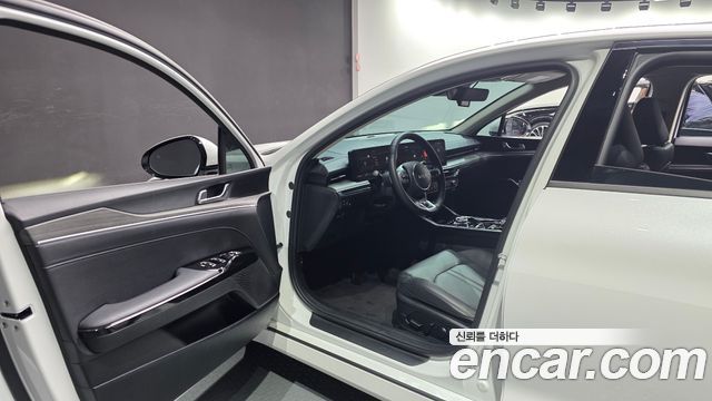 Kia K5 (III) 2.0 Noblesse 2024 — фото 10