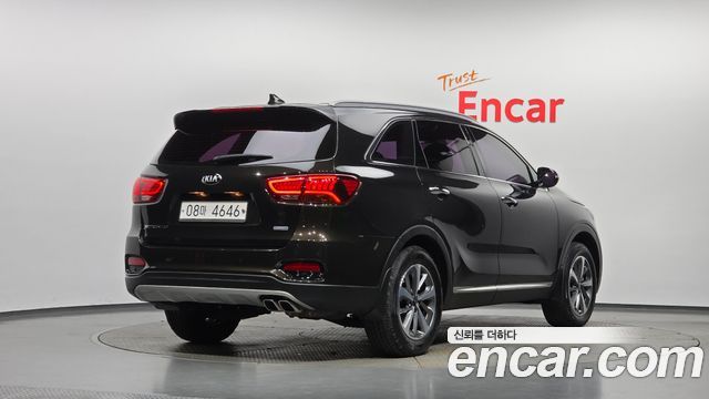 Kia Sorento Diesel 2.0 2WD Noblesse 2019 — фото 2