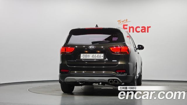 Kia Sorento Diesel 2.0 2WD Noblesse 2019 — фото 4