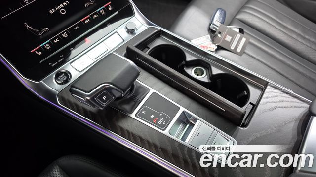 Audi A6 (C8) 40 TDI Premium 2023 — фото 9