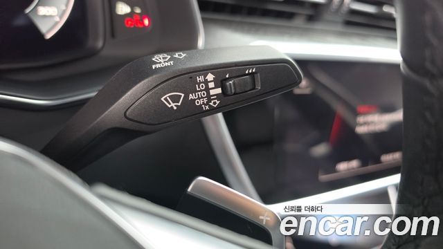 Audi A6 (C8) 40 TDI Premium 2023 — фото 27
